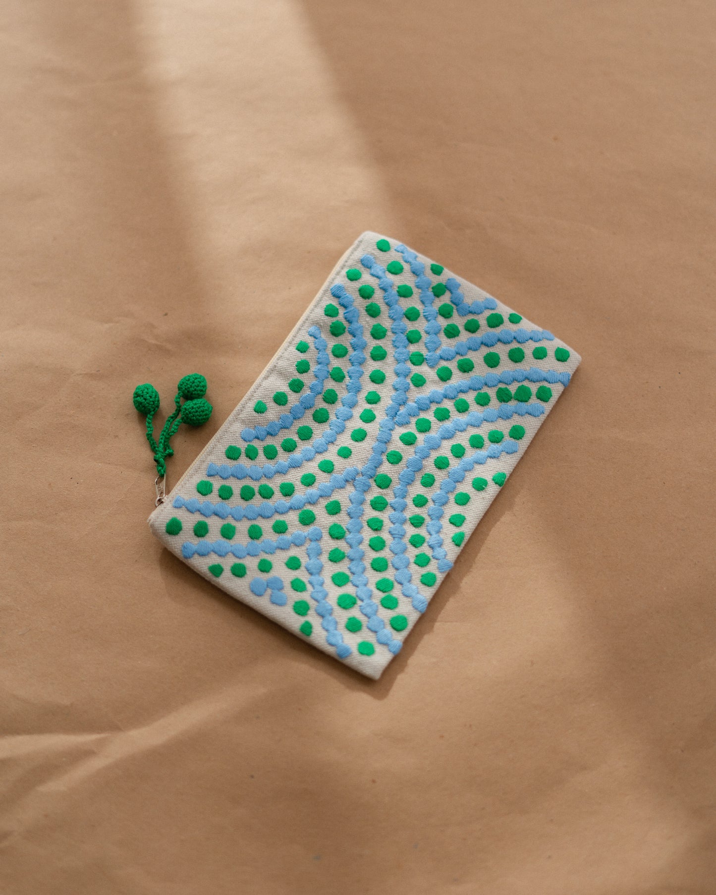 Medium Pouch