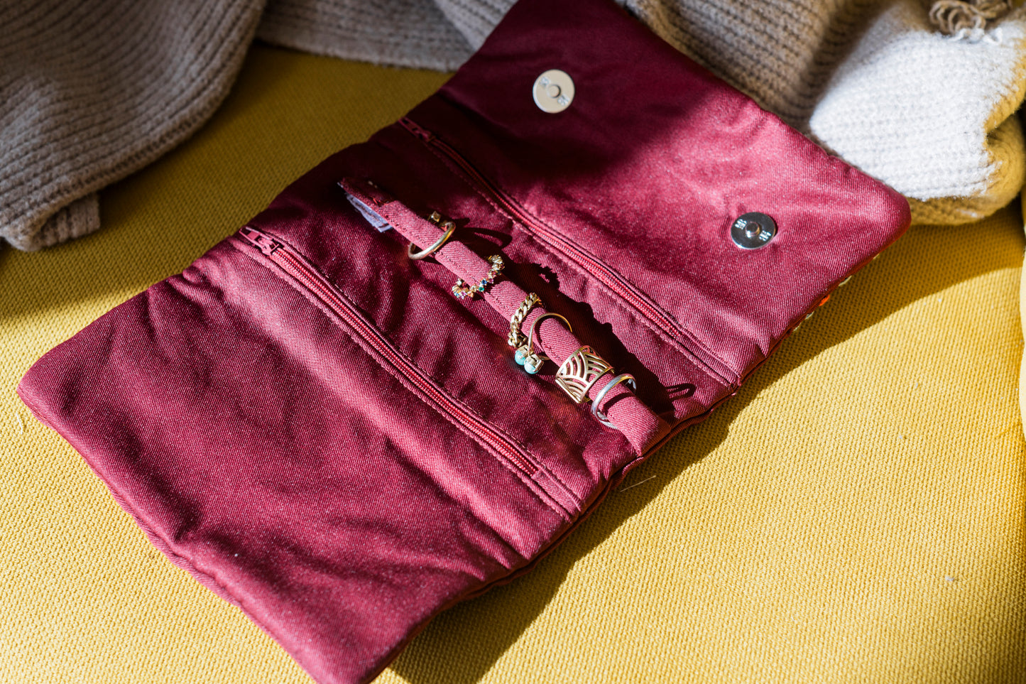 Jewelry Pouch: Burgundy